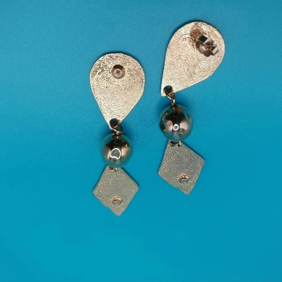 Gold tone Three Tier Post Earrings with Geometric Embossed Details - Picture 3 of 4